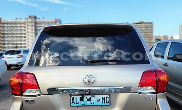 Tenga Itsva Toyota Land Cruiser Zvimwe Mota in Maputo in Maputo Tenga Itsva Toyota Land Cruiser Zvimwe Mota in Maputo in Maputo