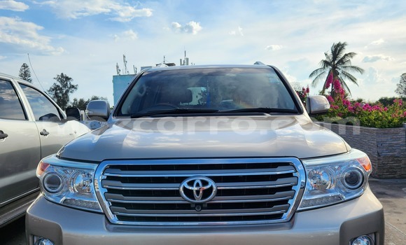 Buy Used Toyota Land Cruiser Other Car in Maputo in Maputo Buy Used Toyota Land Cruiser Other Car in Maputo in Maputo