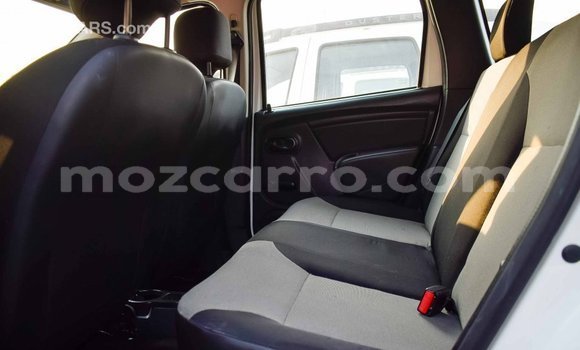 Comprar Importar Renault Duster Branco Carro em Import - Dubai em Cabo Delgado Comprar Importar Renault Duster Branco Carro em Import - Dubai em Cabo Delgado