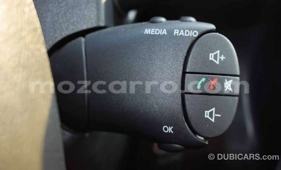 Comprar Importar Renault Duster Branco Carro em Import - Dubai em Cabo Delgado Comprar Importar Renault Duster Branco Carro em Import - Dubai em Cabo Delgado