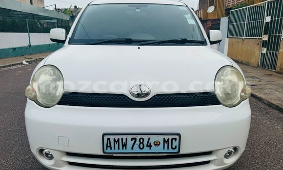 Comprar Usado Toyota Sienta Branco Carro em Maputo em Maputo Comprar Usado Toyota Sienta Branco Carro em Maputo em Maputo