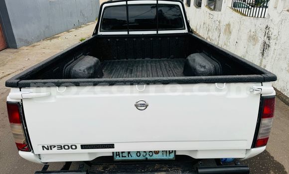 Tenga Tsaru Nissan Hardbody Chena Mota in Maputo in Maputo Tenga Tsaru Nissan Hardbody Chena Mota in Maputo in Maputo
