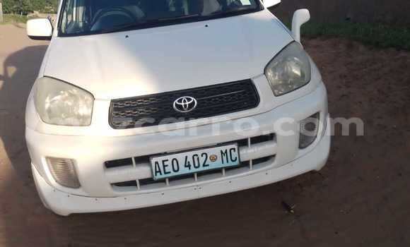 Nunua Ilio tumika Toyota RAV4 Nyeupe Gari ndani ya Maputo nchini Maputo Nunua Ilio tumika Toyota RAV4 Nyeupe Gari ndani ya Maputo nchini Maputo