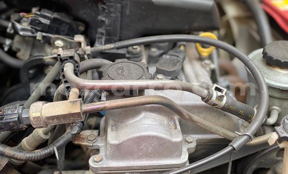 Nunua Ilio tumika Toyota Vitz Nyekundu Gari ndani ya Maputo nchini Maputo Nunua Ilio tumika Toyota Vitz Nyekundu Gari ndani ya Maputo nchini Maputo