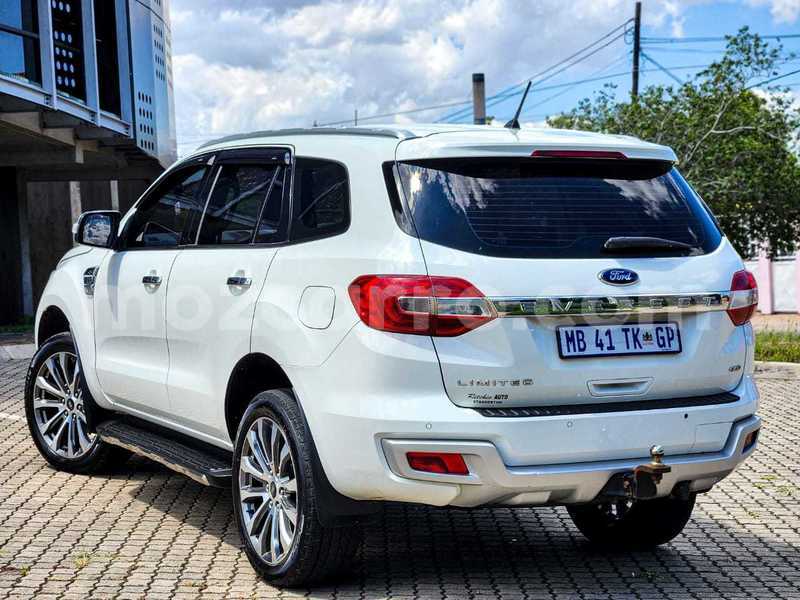 Big with watermark ford everest maputo maputo 34106