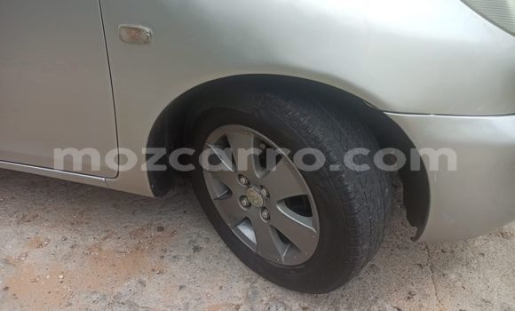 Comprar Usado Toyota FunCargo Prata Carro em Maputo em Maputo Comprar Usado Toyota FunCargo Prata Carro em Maputo em Maputo
