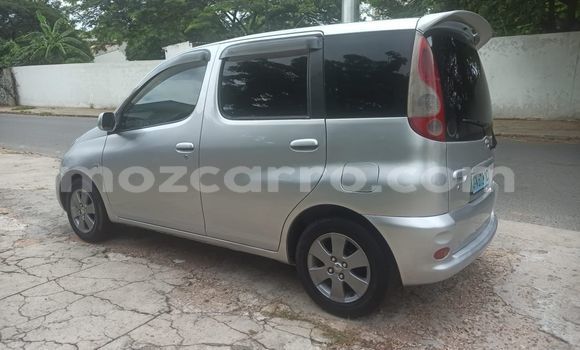 Comprar Usado Toyota FunCargo Prata Carro em Maputo em Maputo Comprar Usado Toyota FunCargo Prata Carro em Maputo em Maputo