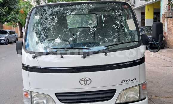 Comprar Novo Toyota Dyna Branco Caminhão em Maputo em Maputo Comprar Novo Toyota Dyna Branco Caminhão em Maputo em Maputo