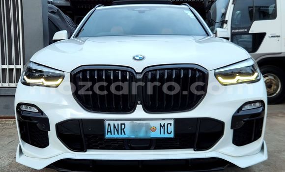 Comprar Novo BMW X5 M Branco Carro em Maputo em Maputo Comprar Novo BMW X5 M Branco Carro em Maputo em Maputo
