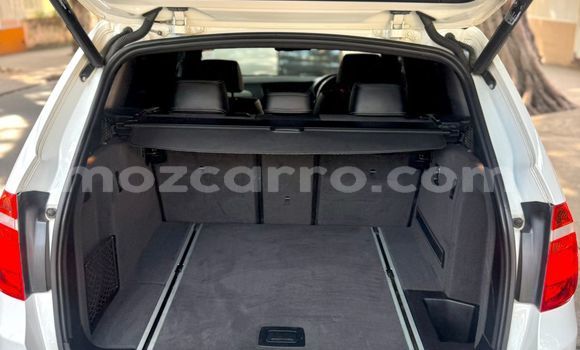 Nunua Ilio tumika BMW X3 Nyeupe Gari ndani ya Maputo nchini Maputo Nunua Ilio tumika BMW X3 Nyeupe Gari ndani ya Maputo nchini Maputo