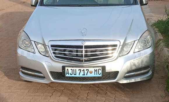 Comprar Usado Mercedes‒Benz E-Class De outros Carro em Maputo em Maputo