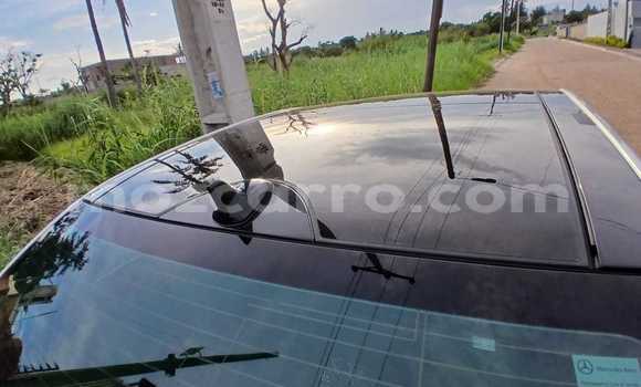 Nunua Ilio tumika Mercedes‒Benz E-Class Nyingine Gari ndani ya Maputo nchini Maputo Nunua Ilio tumika Mercedes‒Benz E-Class Nyingine Gari ndani ya Maputo nchini Maputo