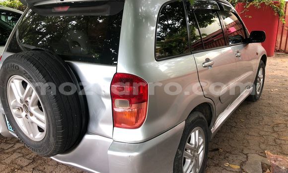 Nunua Ilio tumika Toyota RAV4 Nyingine Gari ndani ya Maputo nchini Maputo Nunua Ilio tumika Toyota RAV4 Nyingine Gari ndani ya Maputo nchini Maputo