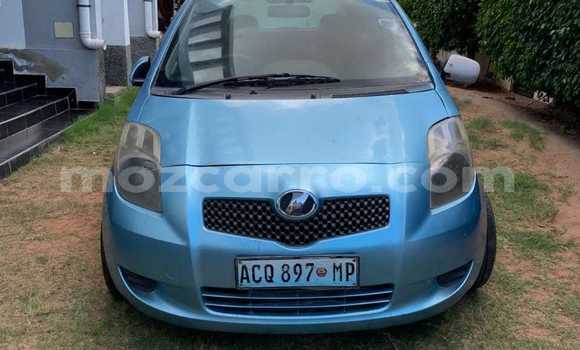 Comprar Usado Toyota Vitz Azul Carro em Maputo em Maputo Comprar Usado Toyota Vitz Azul Carro em Maputo em Maputo