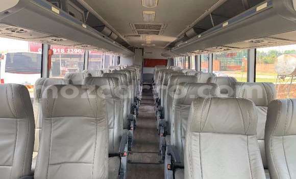 Comprar Usado Mercedes‒Benz 1117 Branco Caminhão em Maputo em Maputo Comprar Usado Mercedes‒Benz 1117 Branco Caminhão em Maputo em Maputo