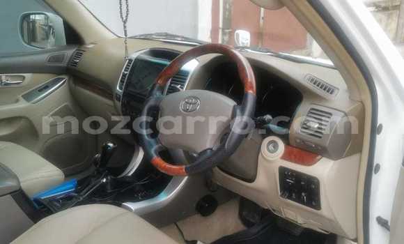 Nunua Mpya Toyota Land Cruiser Prado Nyeupe Gari ndani ya Maputo nchini Maputo Nunua Mpya Toyota Land Cruiser Prado Nyeupe Gari ndani ya Maputo nchini Maputo