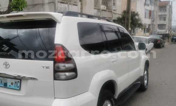 Nunua Mpya Toyota Land Cruiser Prado Nyeupe Gari ndani ya Maputo nchini Maputo Nunua Mpya Toyota Land Cruiser Prado Nyeupe Gari ndani ya Maputo nchini Maputo