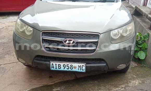 Buy Used Hyundai Santa Fe Green Car in Maputo in Maputo