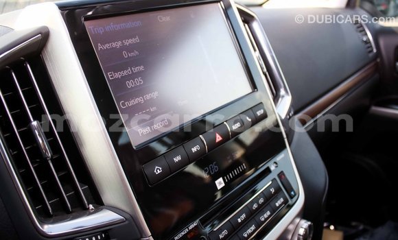 Comprar Importar Toyota Land Cruiser Preto Carro em Import - Dubai em Cabo Delgado Comprar Importar Toyota Land Cruiser Preto Carro em Import - Dubai em Cabo Delgado