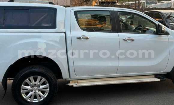 Buy Used Mazda BT-50 White Car in Maputo in Maputo Buy Used Mazda BT-50 White Car in Maputo in Maputo