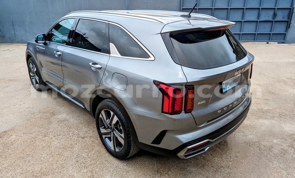 Comprar Usado Kia Sorento Prata Carro em Maputo em Maputo Comprar Usado Kia Sorento Prata Carro em Maputo em Maputo