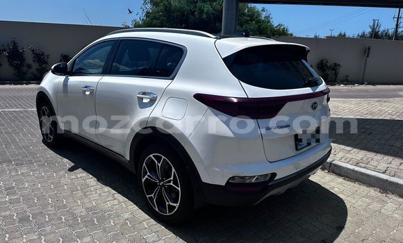 Comprar Usado Kia Sportage Branco Carro em Maputo em Maputo Comprar Usado Kia Sportage Branco Carro em Maputo em Maputo