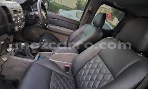 Nunua Ilio tumika Mazda BT-50 Fedha Gari ndani ya Maputo nchini Maputo Nunua Ilio tumika Mazda BT-50 Fedha Gari ndani ya Maputo nchini Maputo