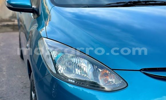Nunua Ilio tumika Mazda Demio Bluu Gari ndani ya Maputo nchini Maputo Nunua Ilio tumika Mazda Demio Bluu Gari ndani ya Maputo nchini Maputo