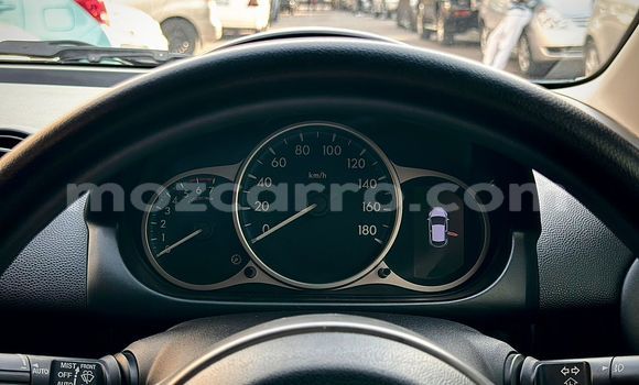 Buy Used Mazda Demio Blue Car in Maputo in Maputo Buy Used Mazda Demio Blue Car in Maputo in Maputo