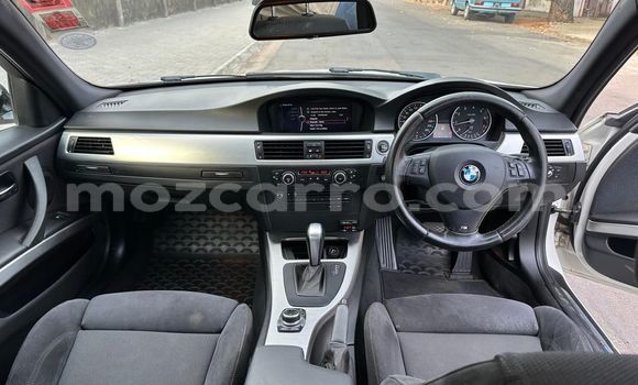 Comprar Usado BMW 3-Series Branco Carro em Maputo em Maputo Comprar Usado BMW 3-Series Branco Carro em Maputo em Maputo