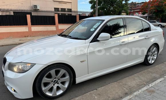 Comprar Usado BMW 3-Series Branco Carro em Maputo em Maputo Comprar Usado BMW 3-Series Branco Carro em Maputo em Maputo