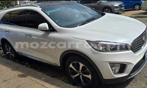 Comprar Usado Kia Sorento Branco Carro em Maputo em Maputo Comprar Usado Kia Sorento Branco Carro em Maputo em Maputo