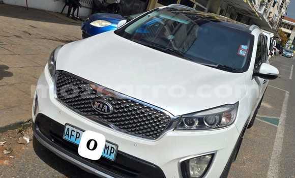 Comprar Usado Kia Sorento Branco Carro em Maputo em Maputo Comprar Usado Kia Sorento Branco Carro em Maputo em Maputo