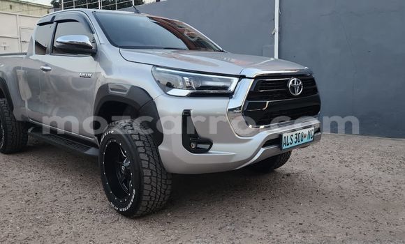 Comprar Novo Toyota Hilux Prata Carro em Maputo em Maputo Comprar Novo Toyota Hilux Prata Carro em Maputo em Maputo