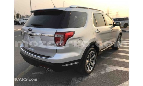 Tenga Imported Ford Explorer Zvimwe Mota in Import - Dubai in Cabo Delgado Tenga Imported Ford Explorer Zvimwe Mota in Import - Dubai in Cabo Delgado