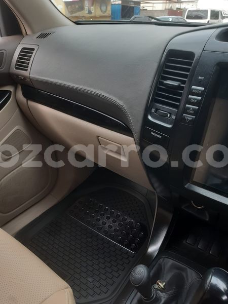 Big with watermark toyota land cruiser prado maputo maputo 34211