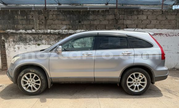 Nunua Ilio tumika Honda CR-V Fedha Gari ndani ya Maputo nchini Maputo Nunua Ilio tumika Honda CR-V Fedha Gari ndani ya Maputo nchini Maputo