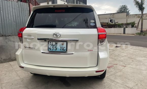 Nunua Ilio tumika Toyota Vanguard Nyeupe Gari ndani ya Maputo nchini Maputo Nunua Ilio tumika Toyota Vanguard Nyeupe Gari ndani ya Maputo nchini Maputo