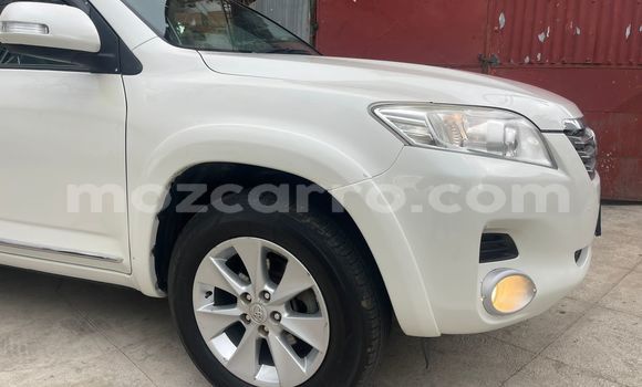 Nunua Ilio tumika Toyota Vanguard Nyeupe Gari ndani ya Maputo nchini Maputo Nunua Ilio tumika Toyota Vanguard Nyeupe Gari ndani ya Maputo nchini Maputo