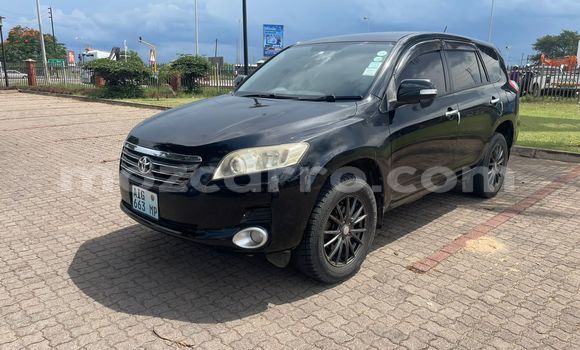 Nunua Ilio tumika Toyota Vanguard Nyeusi Gari ndani ya Maputo nchini Maputo