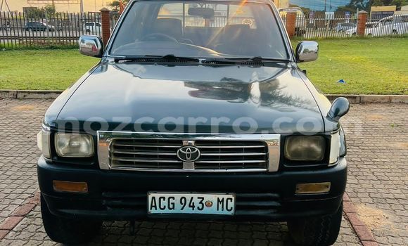 Nunua Ilio tumika Toyota Hilux Kijani Gari ndani ya Maputo nchini Maputo Nunua Ilio tumika Toyota Hilux Kijani Gari ndani ya Maputo nchini Maputo