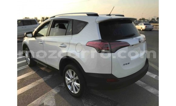 Nunua Imported Toyota Ade Nyeupe Lori ndani ya Import - Dubai nchini Cabo Delgado Nunua Imported Toyota Ade Nyeupe Lori ndani ya Import - Dubai nchini Cabo Delgado