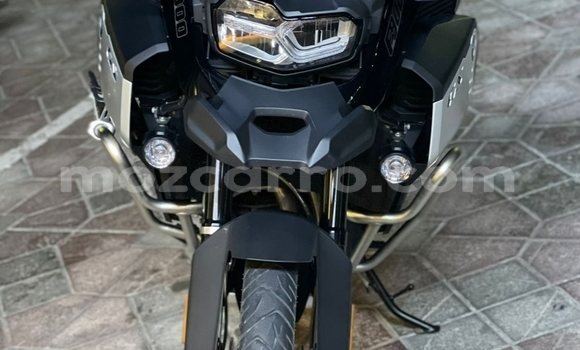 Nunua Ilio tumika BMW GS Beige Bike ndani ya Maputo nchini Maputo