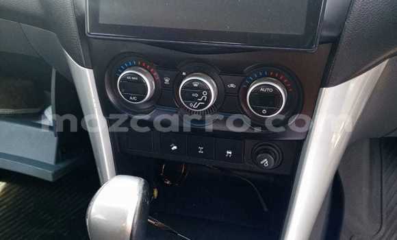 Comprar Usado Mazda BT-50 Azul Carro em Maputo em Maputo Comprar Usado Mazda BT-50 Azul Carro em Maputo em Maputo