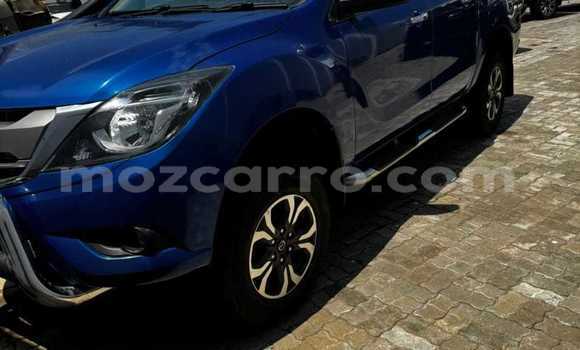 Comprar Usado Mazda BT-50 Azul Carro em Maputo em Maputo Comprar Usado Mazda BT-50 Azul Carro em Maputo em Maputo