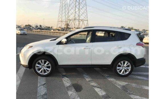 Nunua Imported Toyota Ade Nyeupe Lori ndani ya Import - Dubai nchini Cabo Delgado Nunua Imported Toyota Ade Nyeupe Lori ndani ya Import - Dubai nchini Cabo Delgado