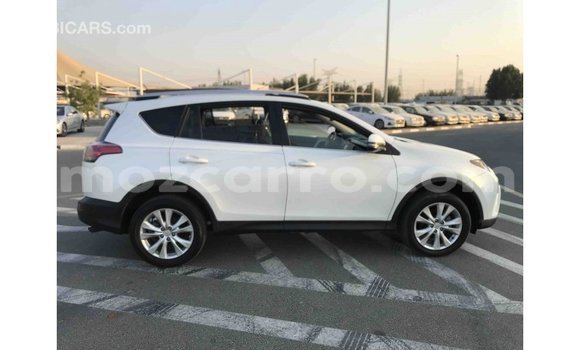 Nunua Imported Toyota Ade Nyeupe Lori ndani ya Import - Dubai nchini Cabo Delgado Nunua Imported Toyota Ade Nyeupe Lori ndani ya Import - Dubai nchini Cabo Delgado