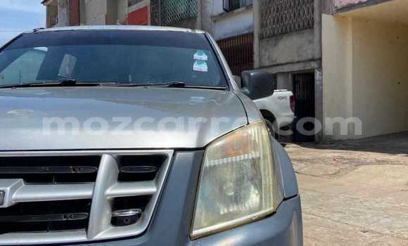 Tenga Tsaru Isuzu KB Zvimwe Mota in Maputo in Maputo Tenga Tsaru Isuzu KB Zvimwe Mota in Maputo in Maputo