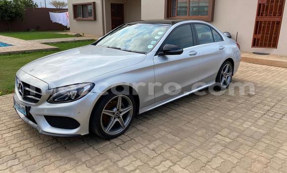 Tenga Tsaru Mercedes-Benz C-Classe Sirivha Mota in Maputo in Maputo Tenga Tsaru Mercedes-Benz C-Classe Sirivha Mota in Maputo in Maputo