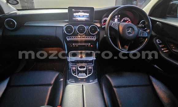 Tenga Tsaru Mercedes-Benz C-Classe Sirivha Mota in Maputo in Maputo Tenga Tsaru Mercedes-Benz C-Classe Sirivha Mota in Maputo in Maputo